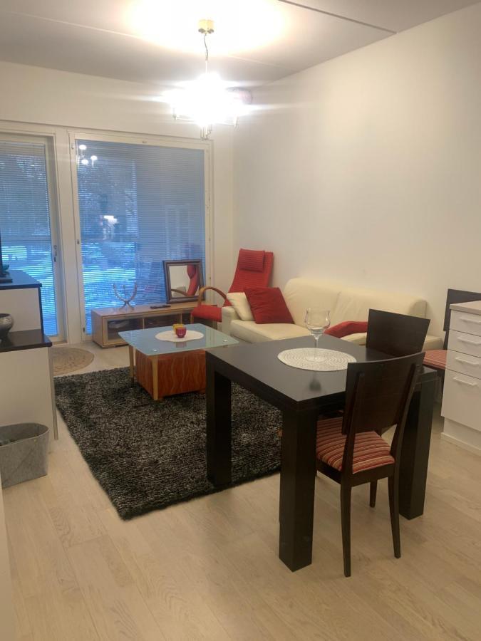 Modern Apartment Nearby Airport 반타 외부 사진